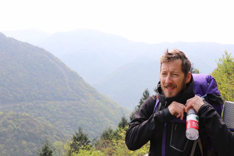 Scott Mallinson hiking the Ninghai Trail, China